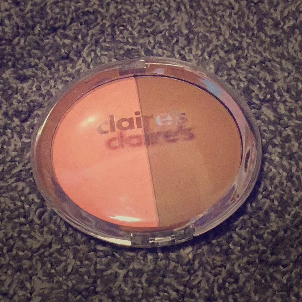 Claire’s blush/bronzer